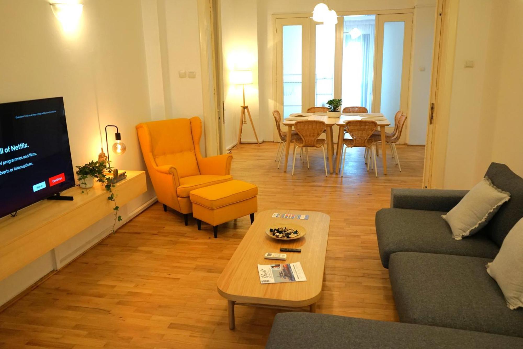 Spacious 3Br, 2Bt With 5 Balconies Бухарест Экстерьер фото